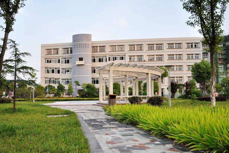 Anhui Medical University 
