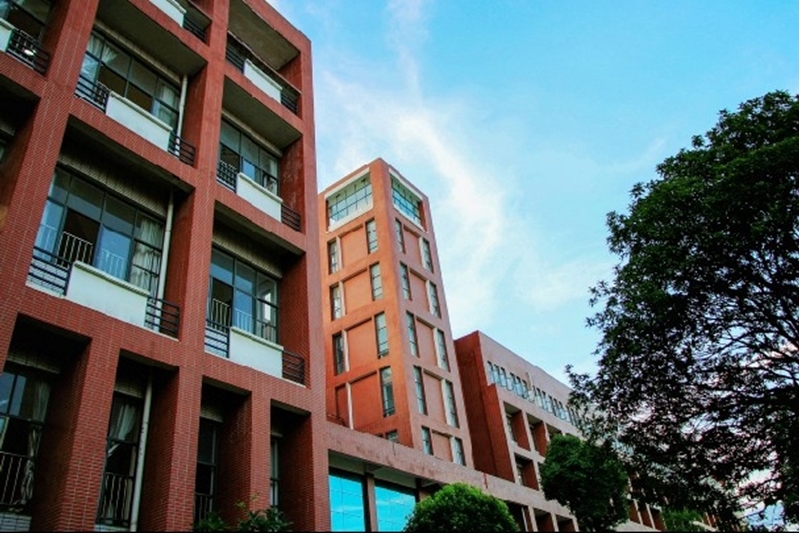 Hunan University of Technology 