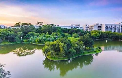 มหาวิทยาลัยในจีน：Guangdong Pharmaceutical University 广东药科大学