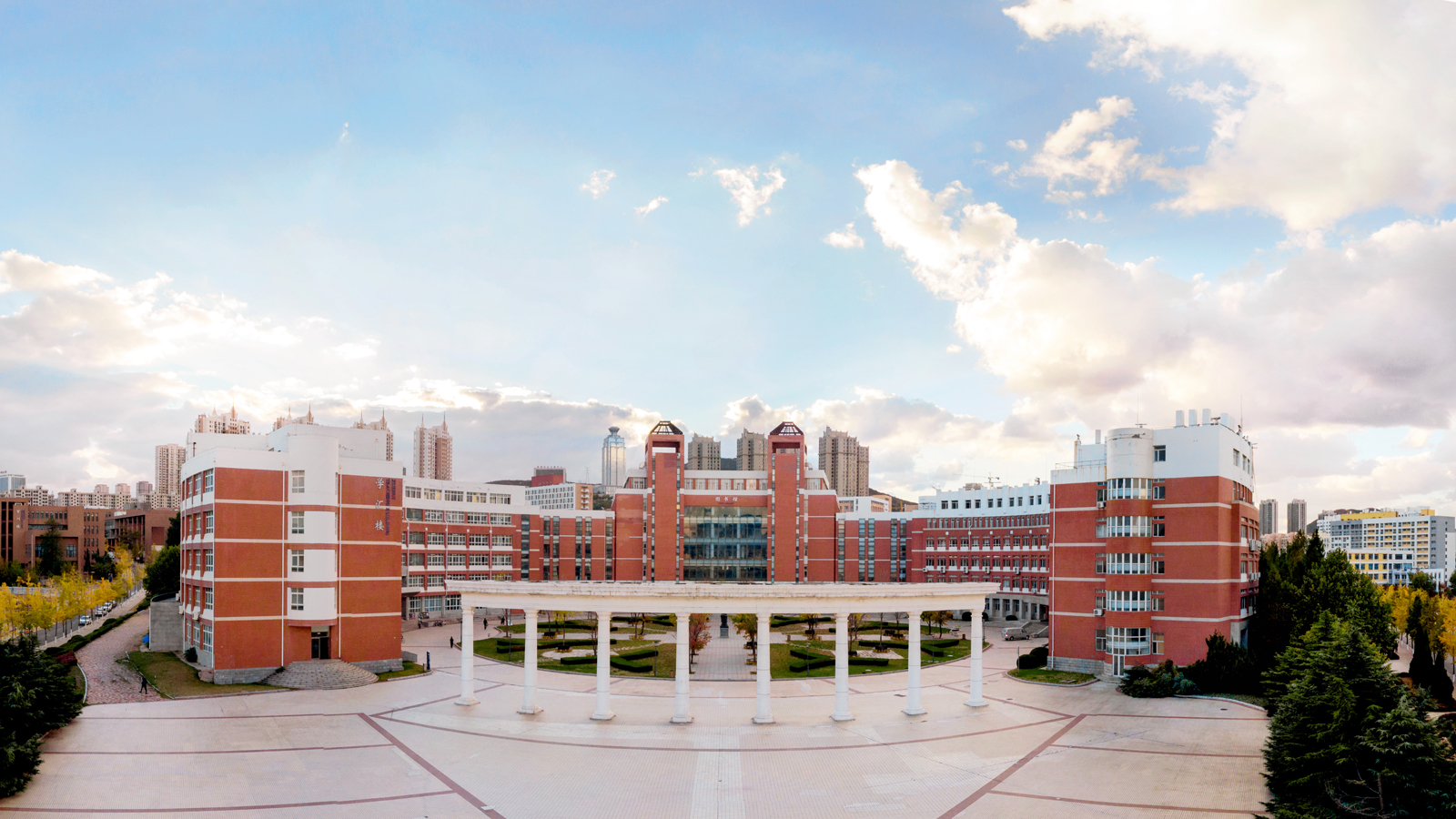 Dalian Maritime University