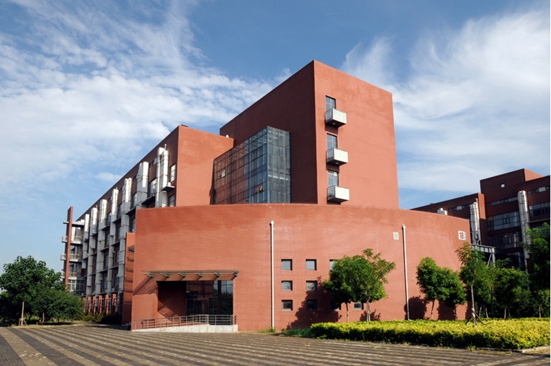 มหาวิทยาลัยในจีน Tianjin University of Technology  天津理工大学
