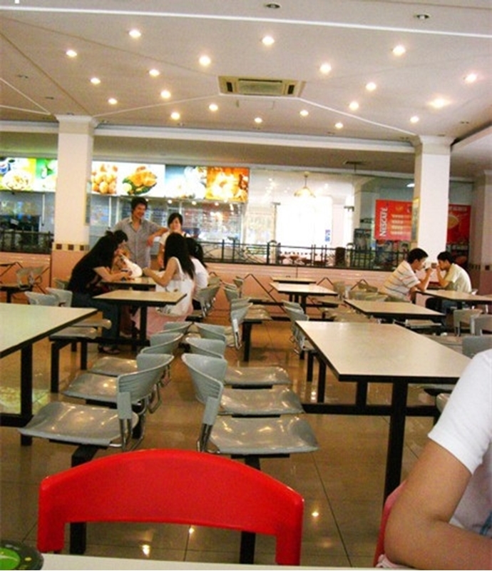 โรงอาหาร  University of Shanghai for Science and Technology