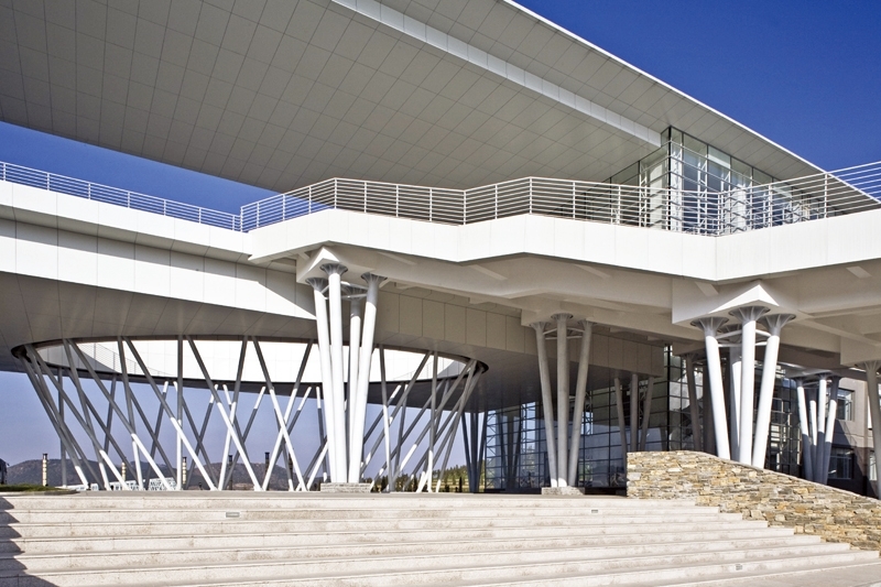 Dalian Medical University 