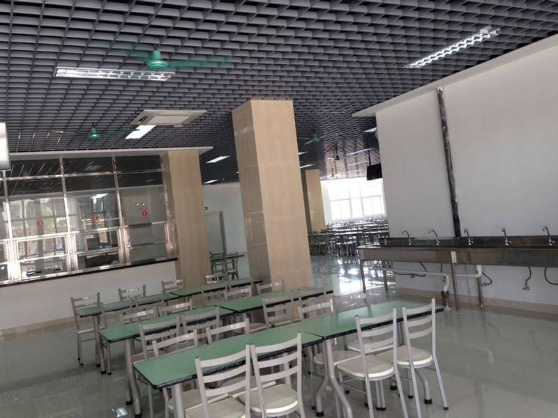 มหาวิทยาลัยในจีน ：Guangzhou Medical University  广州医科大学
