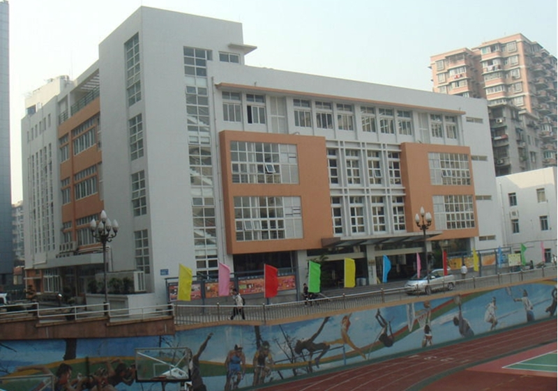 มหาวิทยาลัยในจีน ：Guangzhou Medical University  广州医科大学