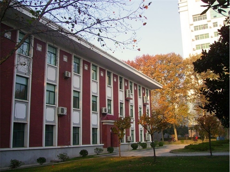 湖北大学文化场所_校园设施