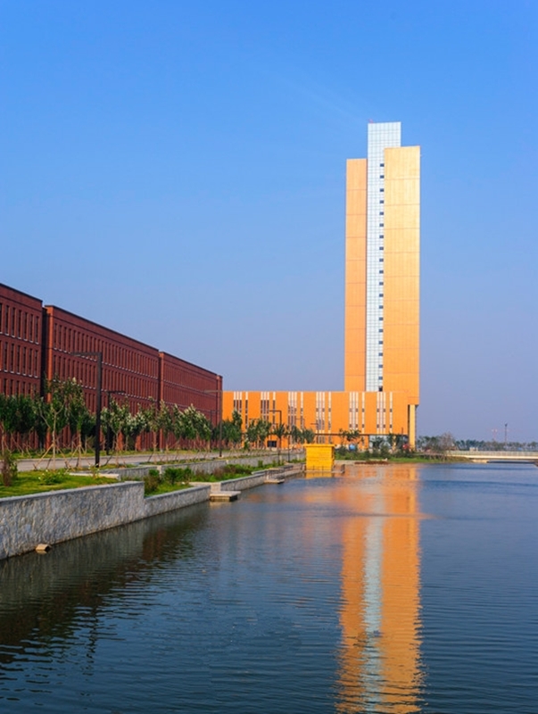 Dalian University of Technology
