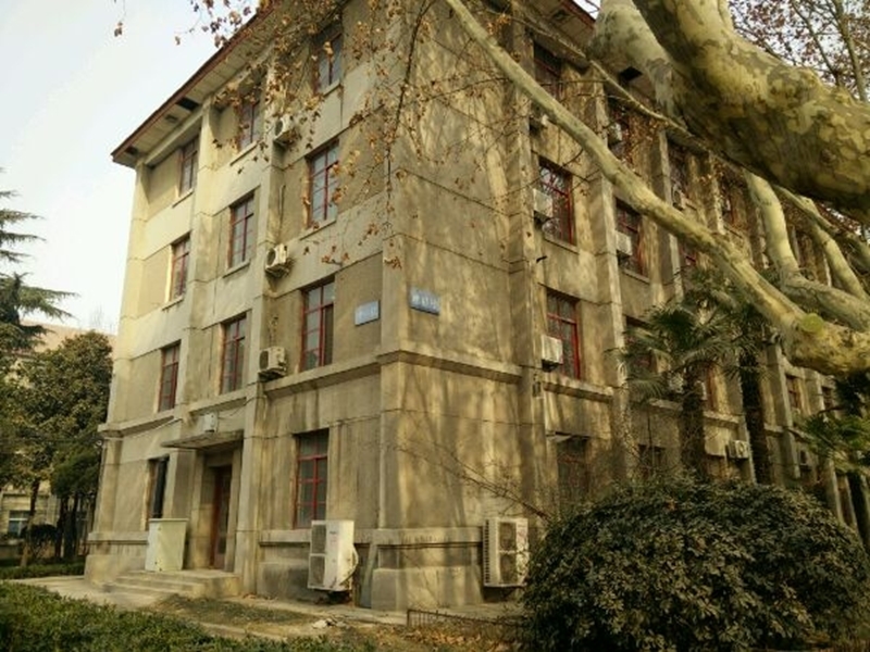 西安交通大学教学楼_校园设施