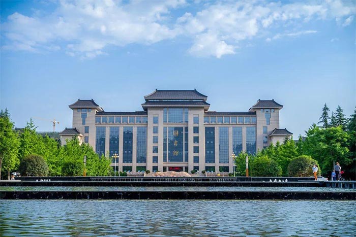เรียนต่อจีน：Shaanxi Normal University