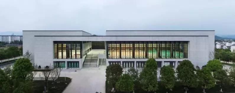 
                                        เรียนต่อจีน-Huangshan University ดีไหม？Huangshan University รีวิว