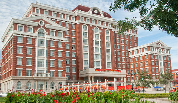Tianjin Foreign Studies University 