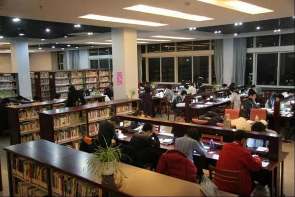 มหาวิทยาลัยโพลีเทคนิคเซี่ยงไฮ้ Shanghai Polytechnical University