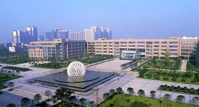 มหาวิทยาลัยในจีน  Xihua University 西华大学
