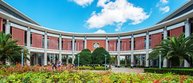 Yunnan Normal University  云南师范大学