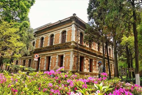 ทุนเรียนต่อจีน：Yunnan University