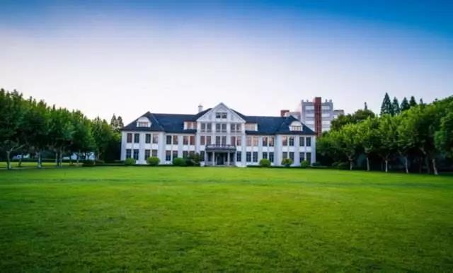 เรียนต่อจีน：Tongji University