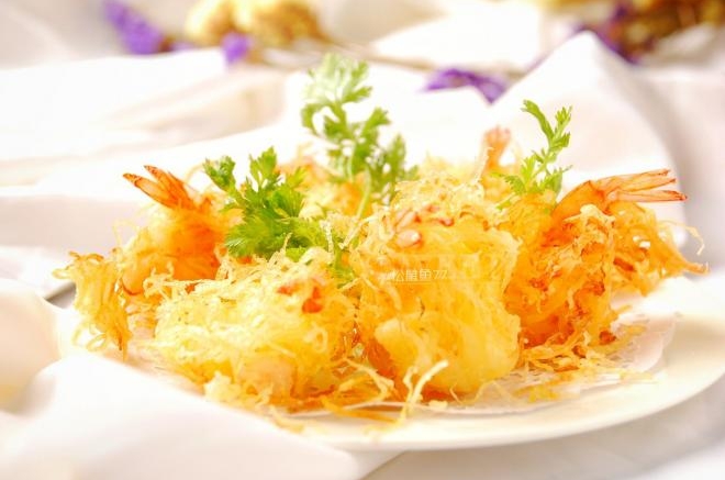เรียนต่อจีน：กุ้งหางหงส์ 