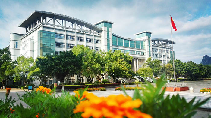 เรียนต่อจีน:Guilin University of Aerospace Technology