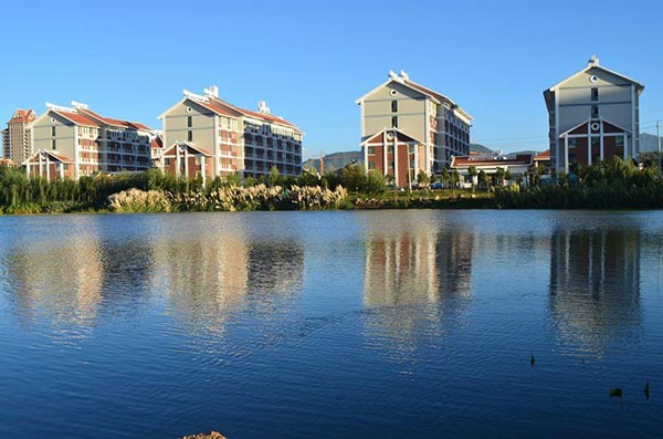 Yunnan Minzu University 云南民族大学