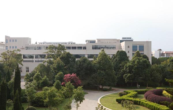 Southwest Forestry University  西南林业大学