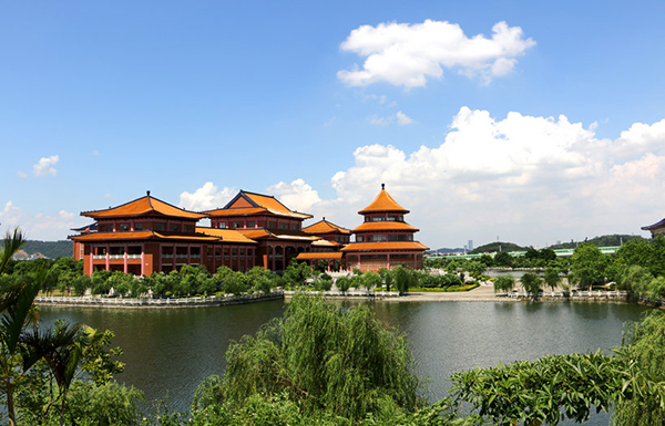 มหาวิทยาลัยในจีน：Southern Medical University  南方医科大学