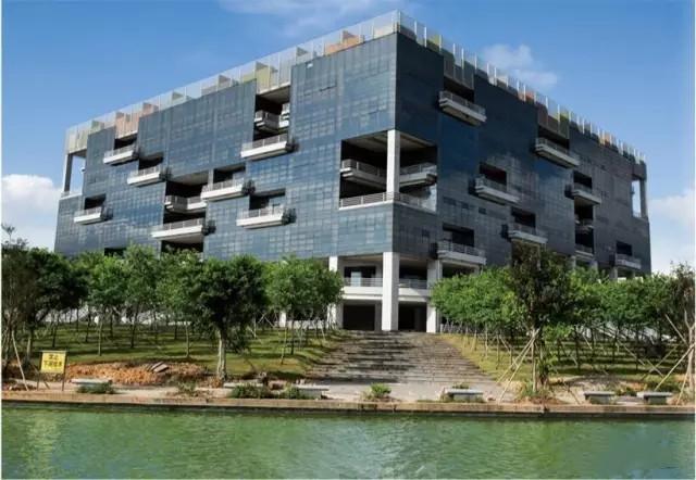 เรียนต่อจีน:Guangdong University of Technology