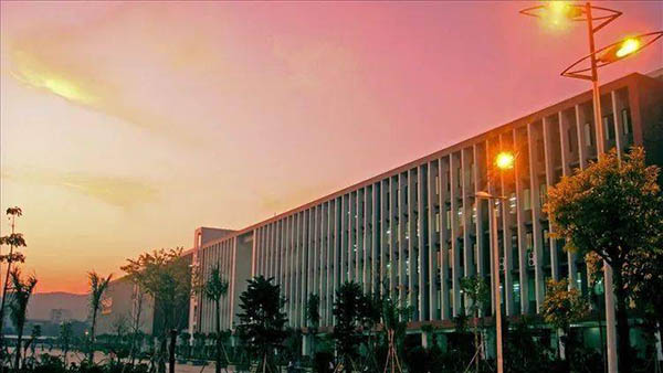 มหาวิทยาลัยในจีน：Guangdong University of Finance  广东金融学院