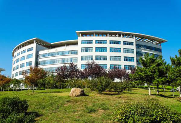 Qingdao University of Science and Technology 