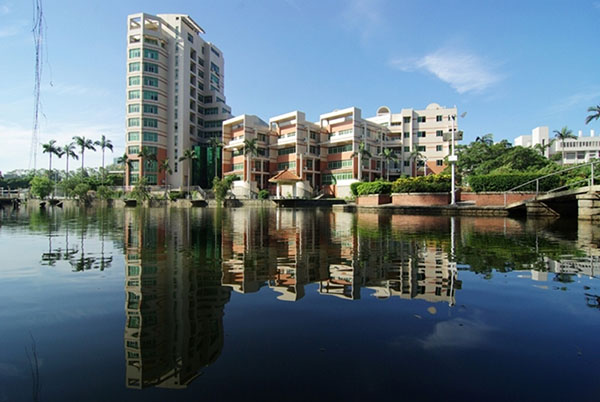 Huaqiao University 华侨大学