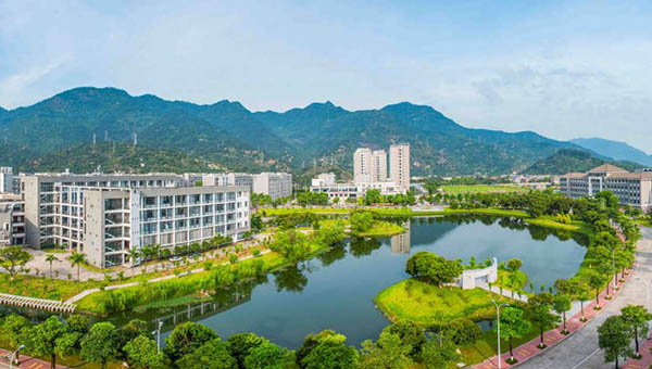  Fujian University of Technology 