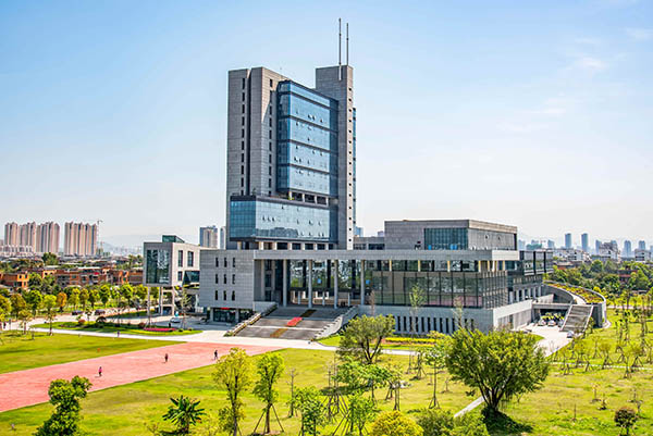  Fujian University of Technology 