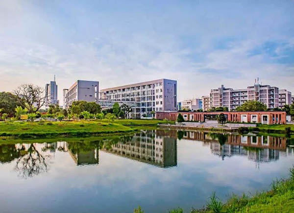  Fujian University of Technology 