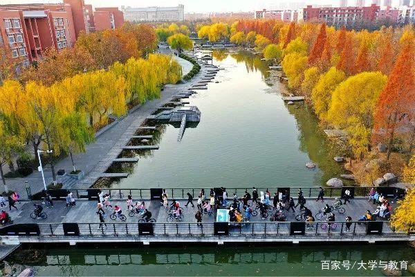 Zhengzhou University 郑州大学
