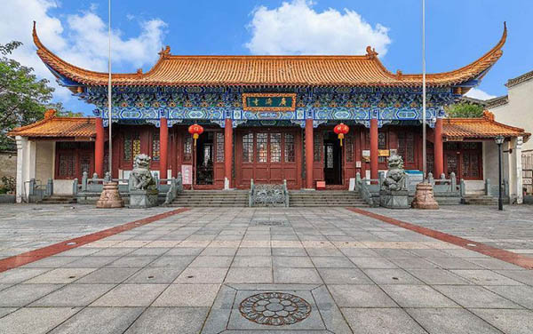 Yangtze Riverside Park 