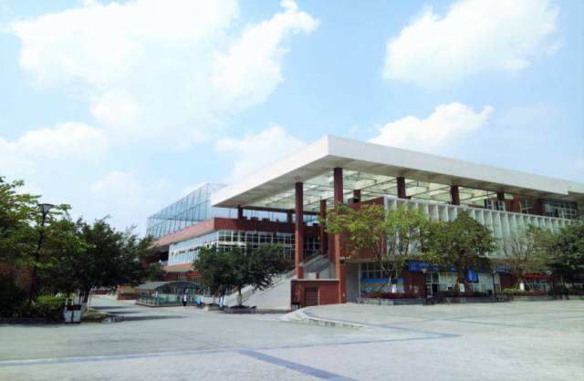 Southwestern University of finance and economics ดีไหม