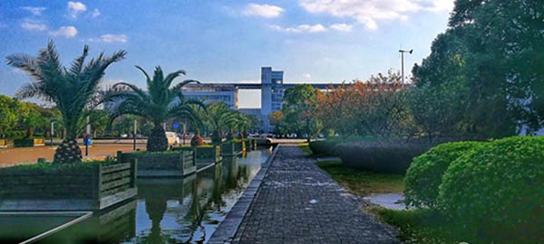 มหาวิทยาลัยโพลีเทคนิคเซี่ยงไฮ้ Shanghai Polytechnical University 