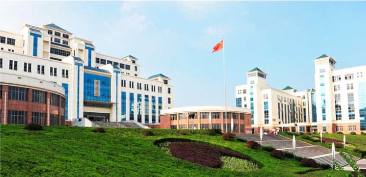 Hunan University of Science and Technology  คณะ